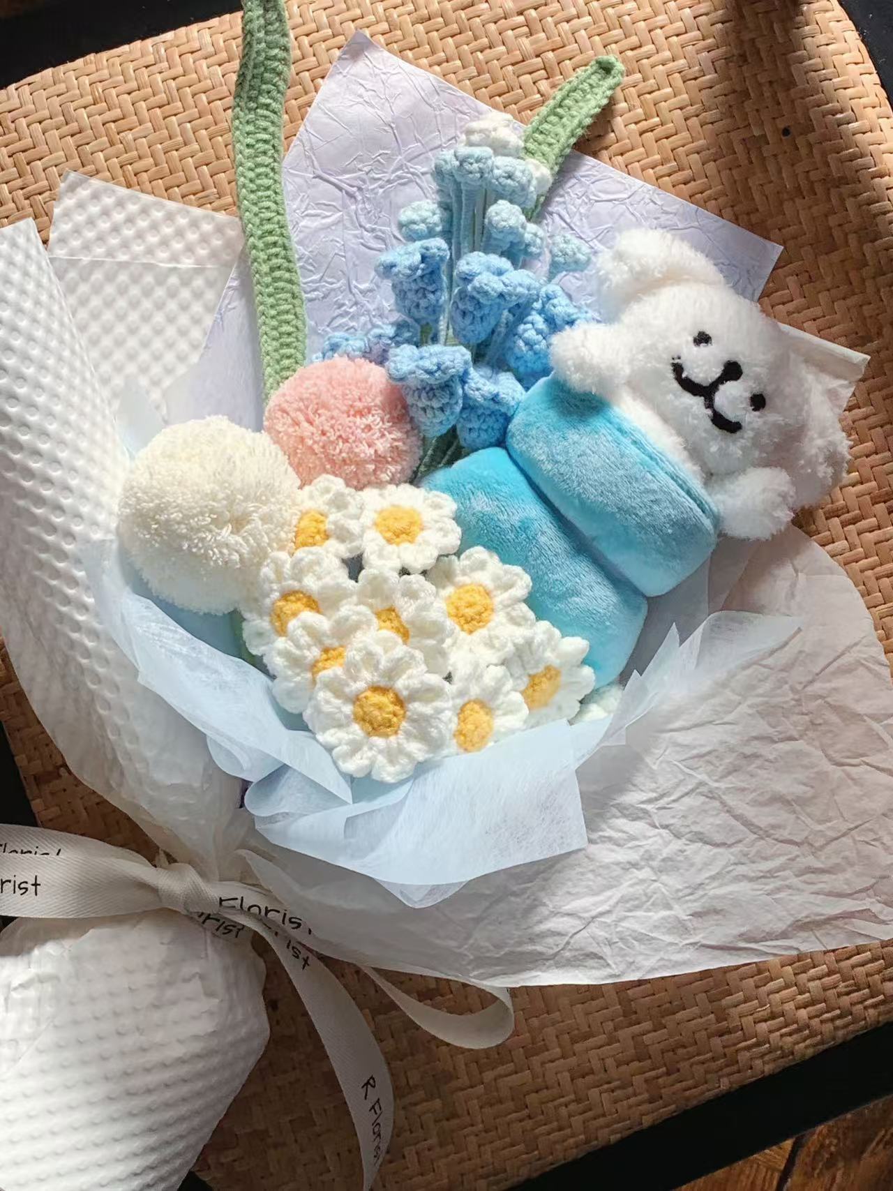 Happy doggy Crochet Bouquet| Preserved Flower