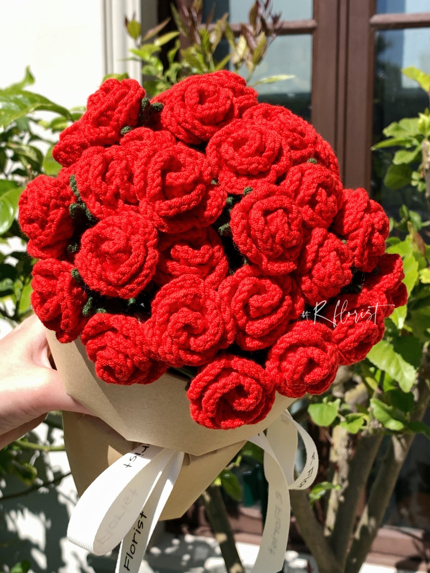 mini Roses Crochet Bouquet| preserved flower